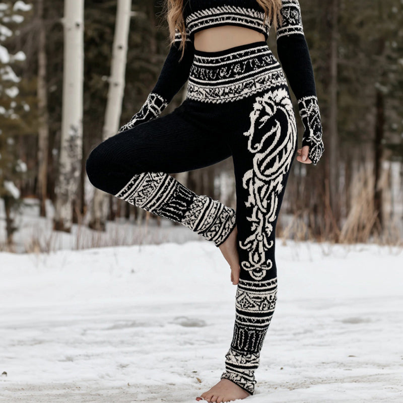 Women's Horse And Celtic Knot Pattern Knit Leggings