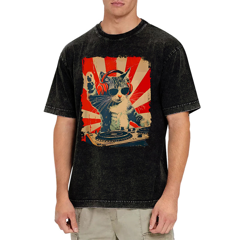 Rock Music Cat Vintage Distressed T-shirt