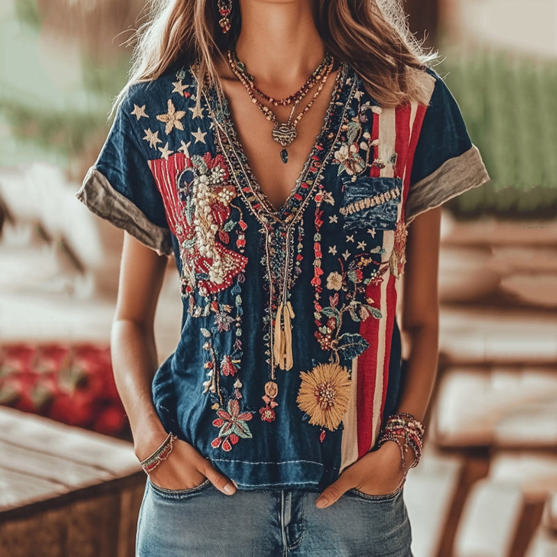 Women's Independence Day Floral Art Design T-shirt