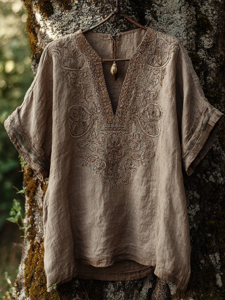 Antique Pattern Short-sleeved V-neck Top